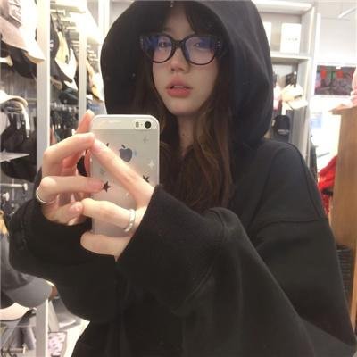 不装了,我比英雄还强