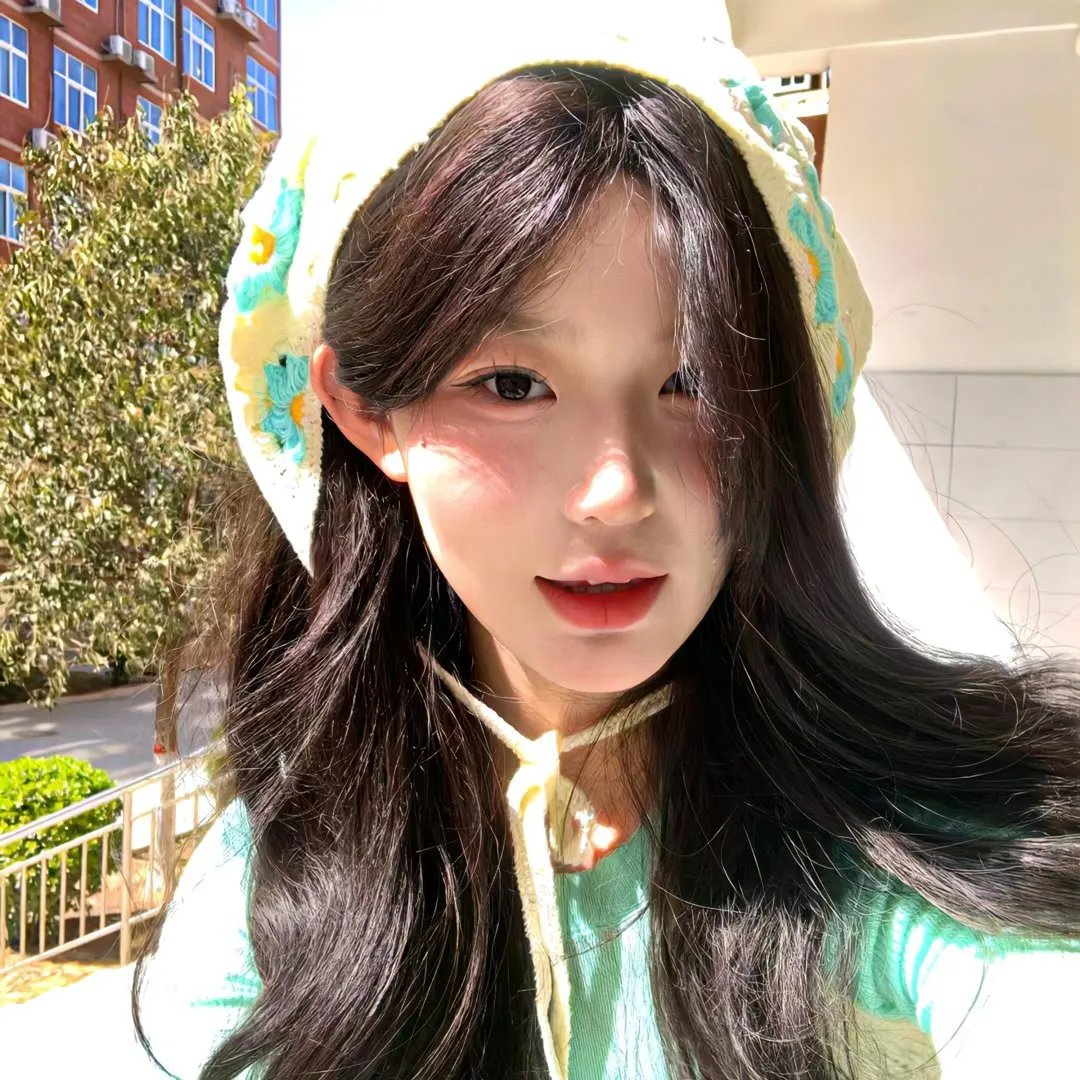 怪兽与女孩